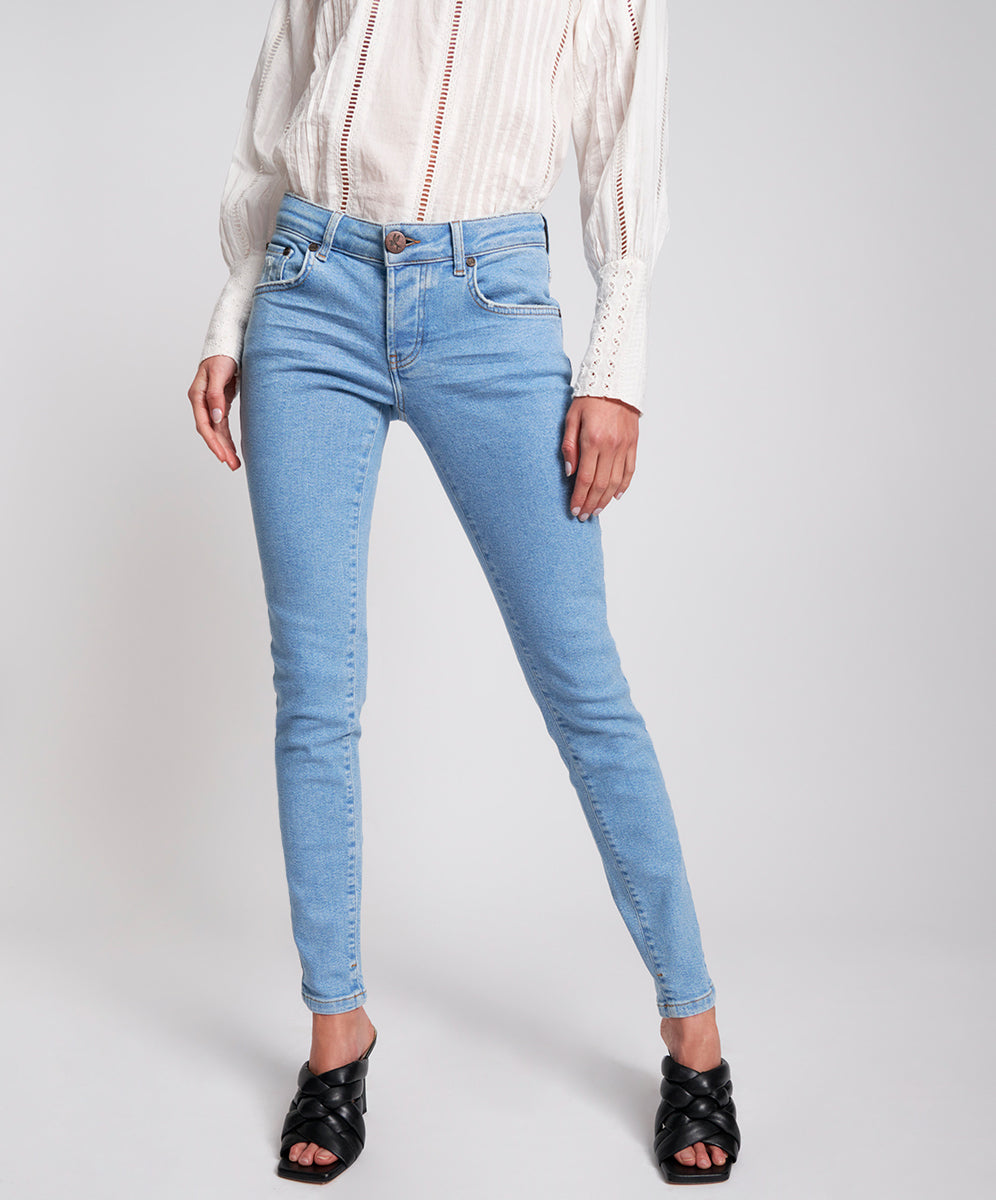 Outlet Sale Women's Jeans Freebirds II Low Waist Stretch Skinny Denim Jeans - Oahu Blue