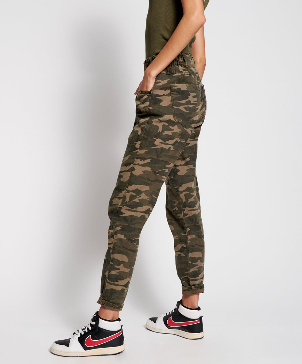 Outlet Sale Women's Shorts, Skirts & Pants Pioneer Vintage 80S Fit High Waist Denim Jeans - Camo