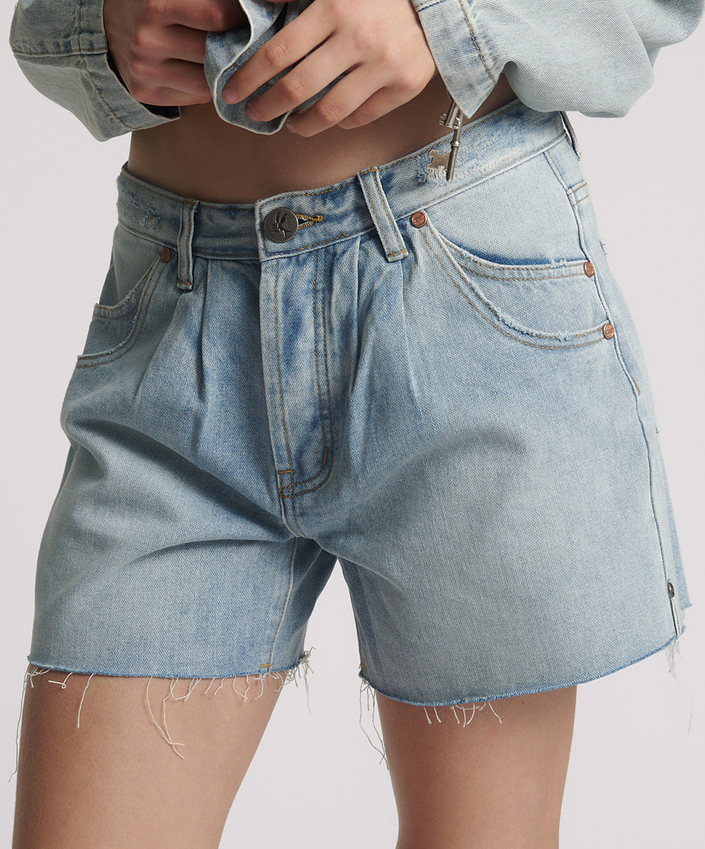 Outlet Shakers Low Waist Super Relaxed Denim Shorts - Hendrixe Blue