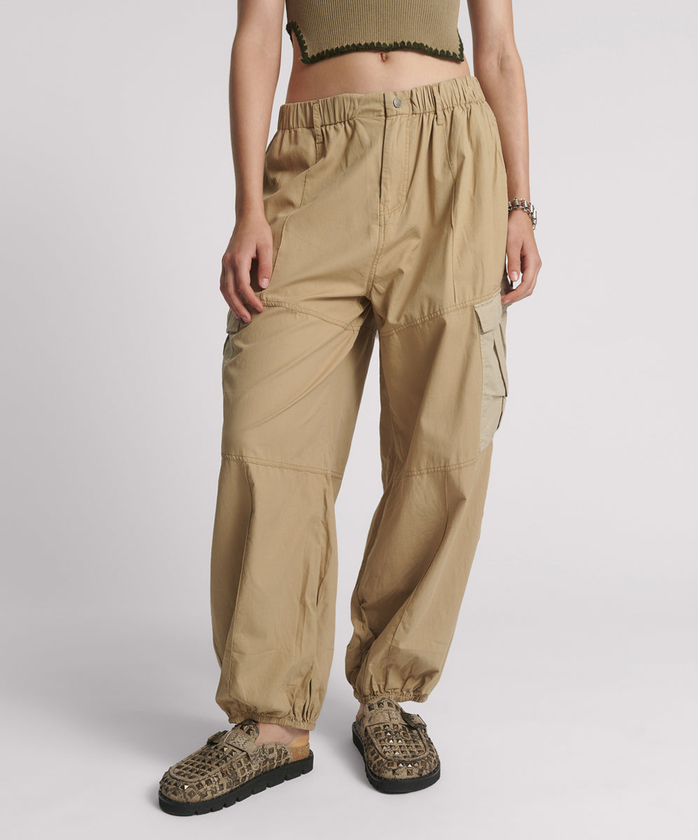 Outlet Sale Women's Shorts, Skirts & Pants Utility Flight Pants - Stone