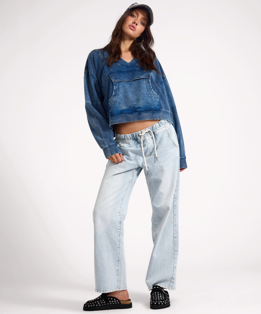 Hoodies and Sweats Retro Fade Panelled V Sweater - Washed Blue