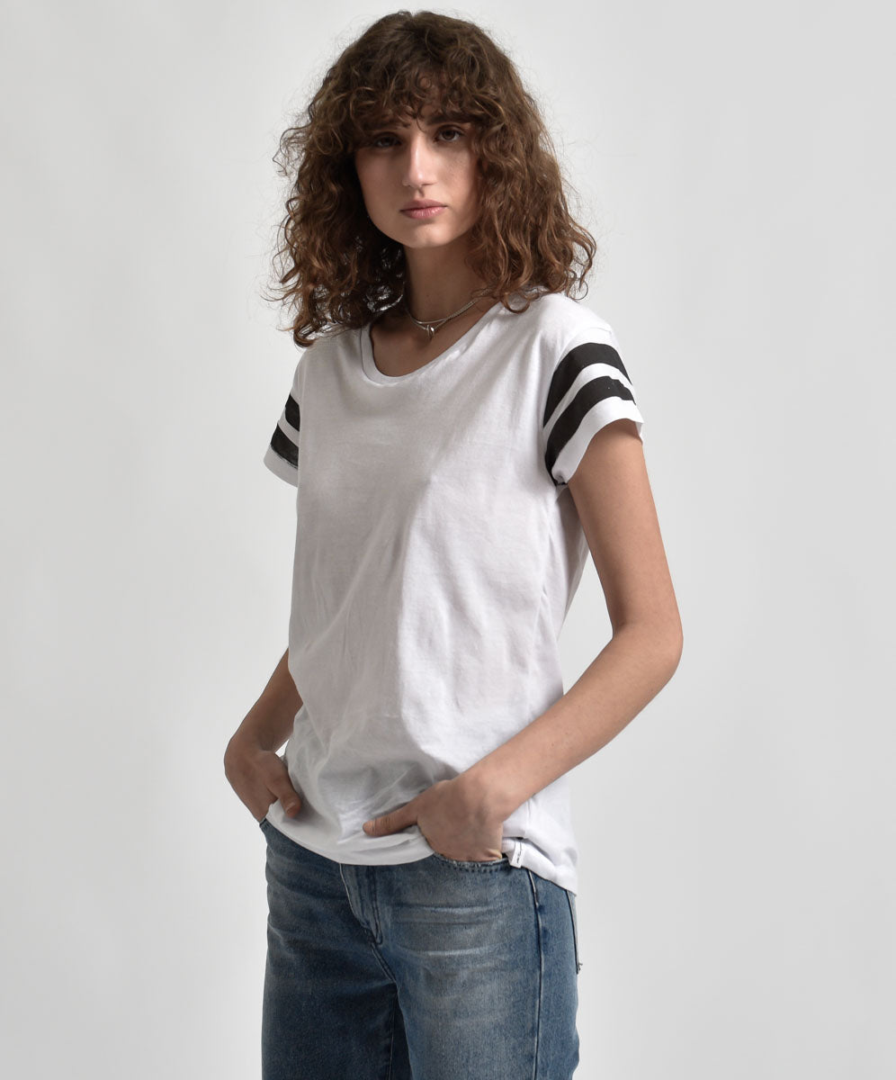 Products LE HUNT ONE TEE WHITE