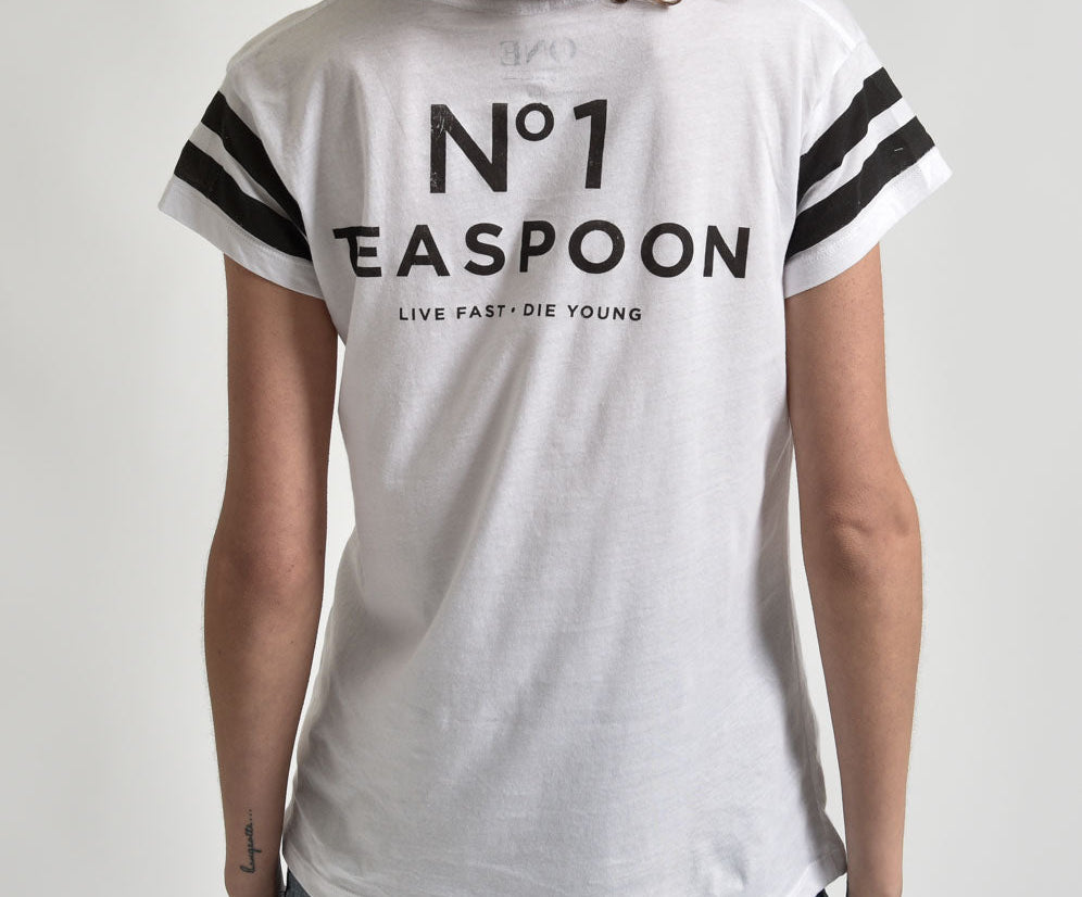 LE HUNT ONE TEE WHITE