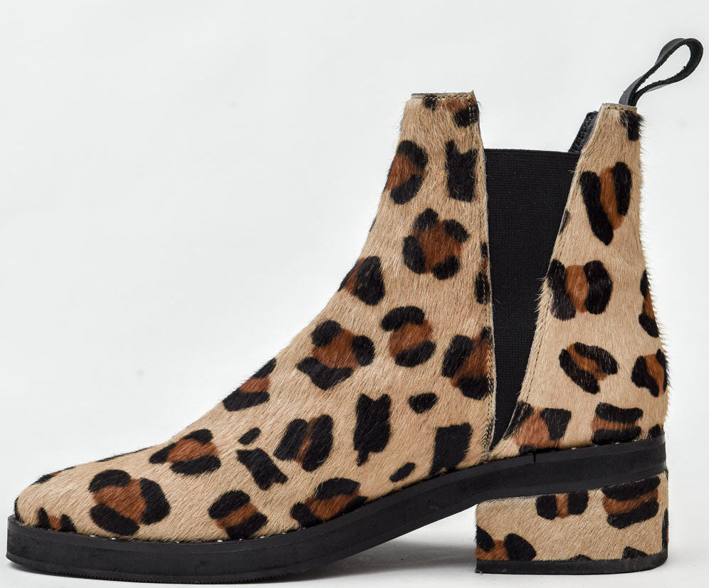 LEOPARD CHELSEA BOOT