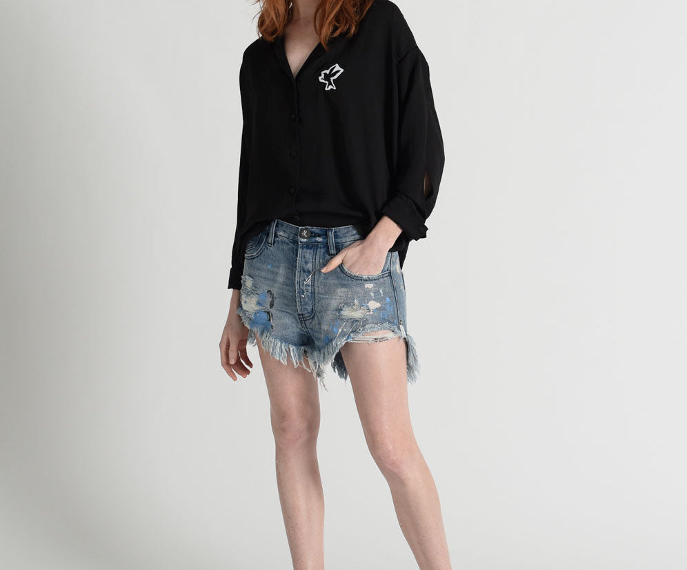 WORN BLUE ARTISTE LE WOLVES MID LENGTH DENIM SHORT
