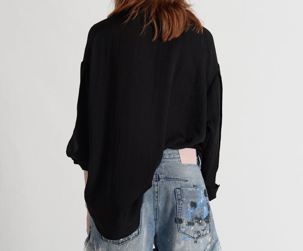 WORN BLUE ARTISTE LE WOLVES MID LENGTH DENIM SHORT