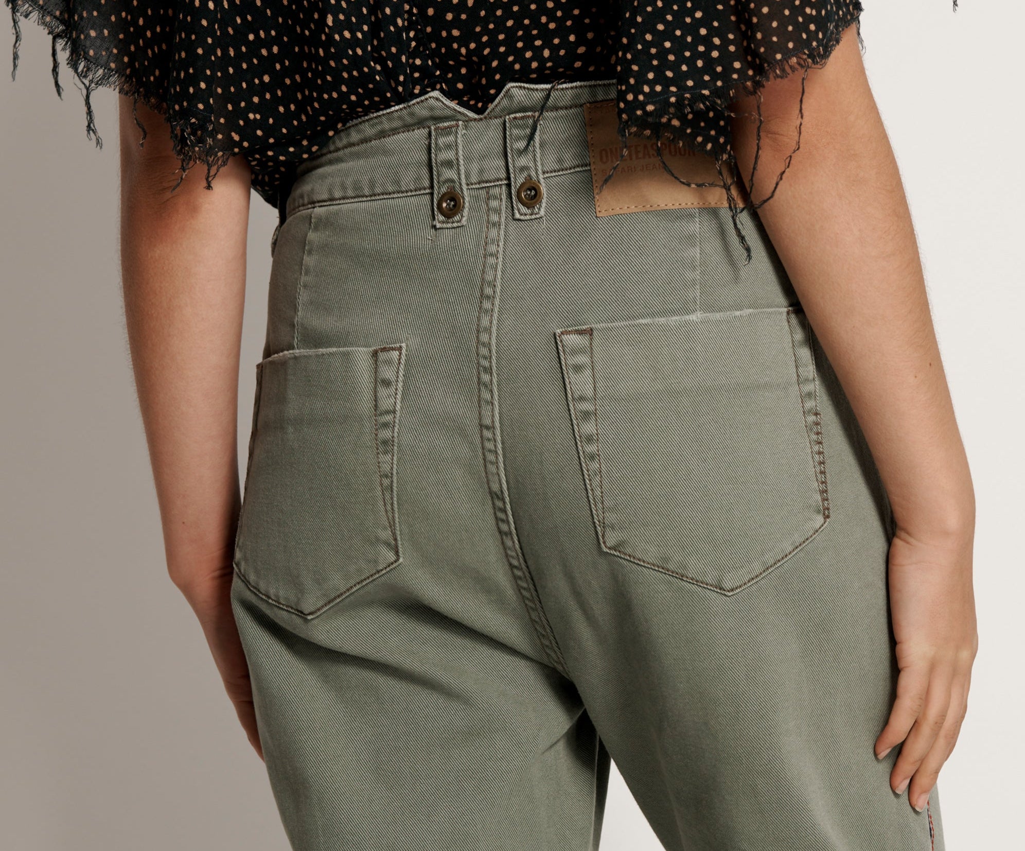 SUPER KHAKI SAFARI HIGH WAIST RELAXED JEANS KHAKI