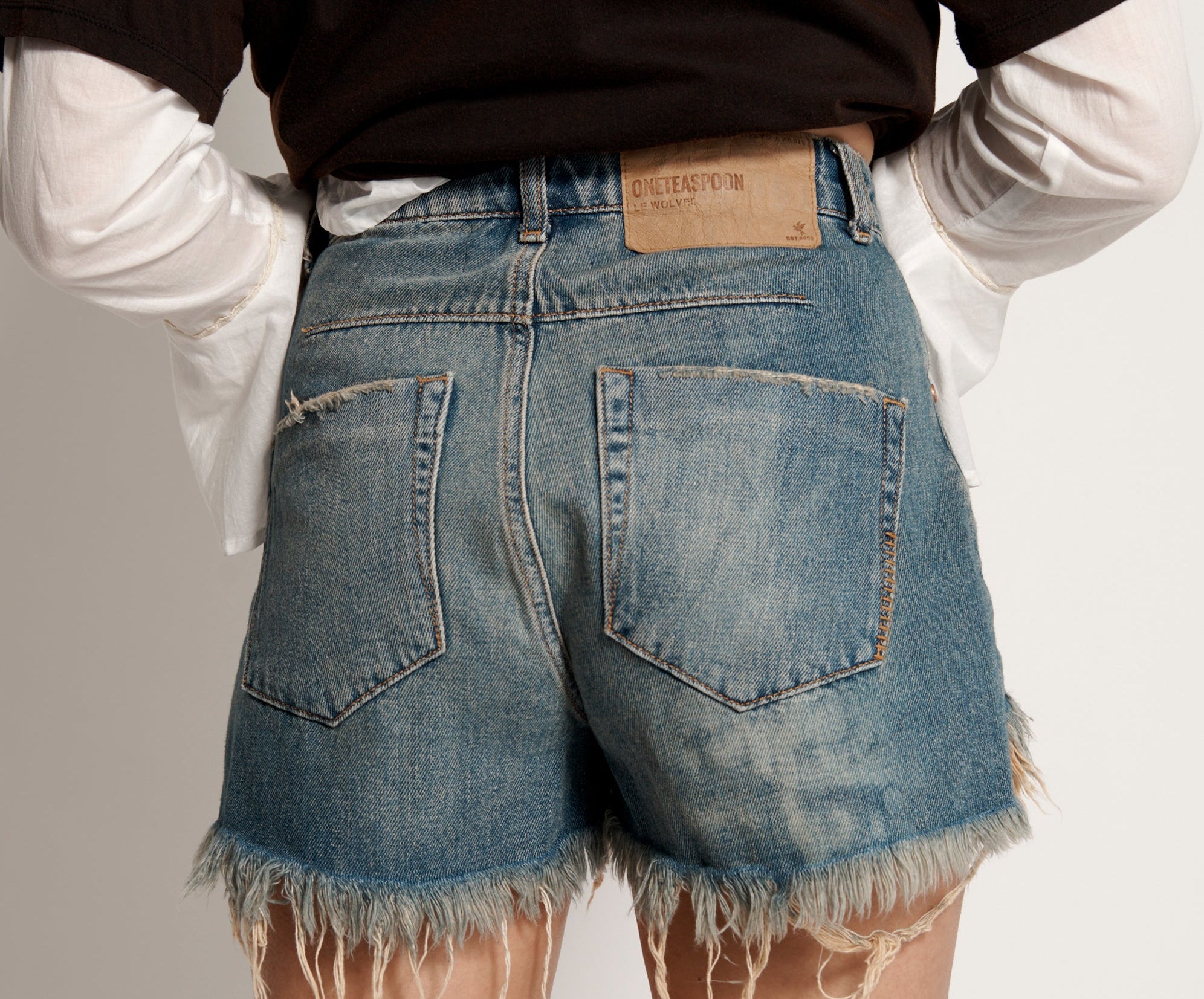 COLORADO LE WOLVES MID LENGTH DENIM SHORTS