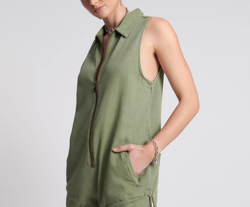 SUPER KHAKI MINI BRAXTON OVERALLS