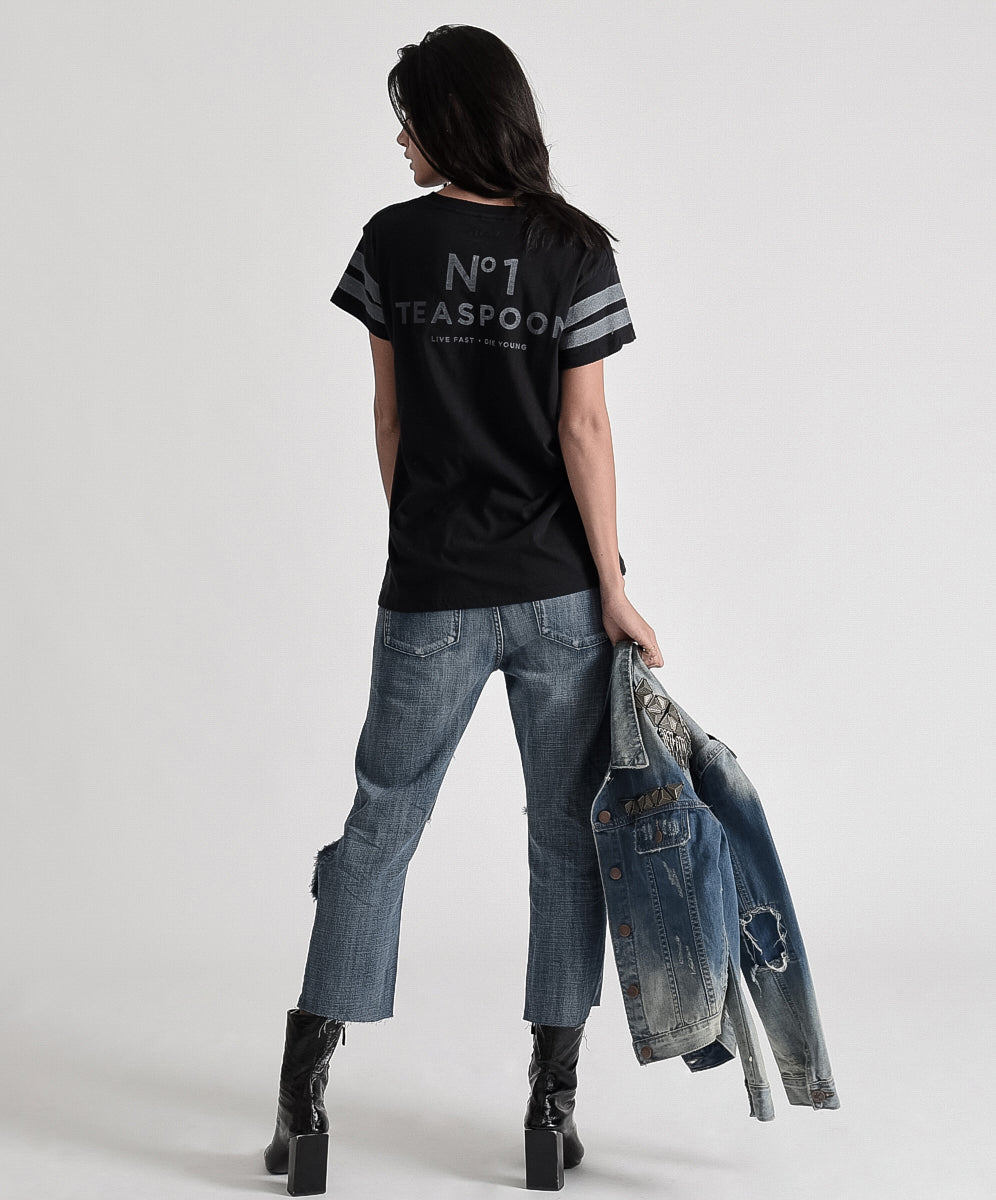 Products LE HUNT ONE TEE BLACK
