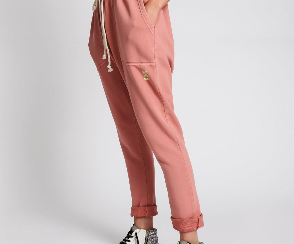 WORN PINK CARGO SWEAT PANTS