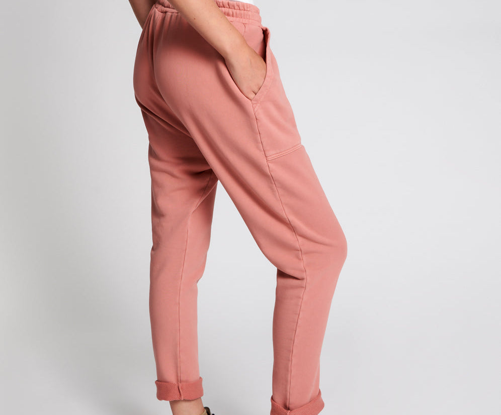 WORN PINK CARGO SWEAT PANTS