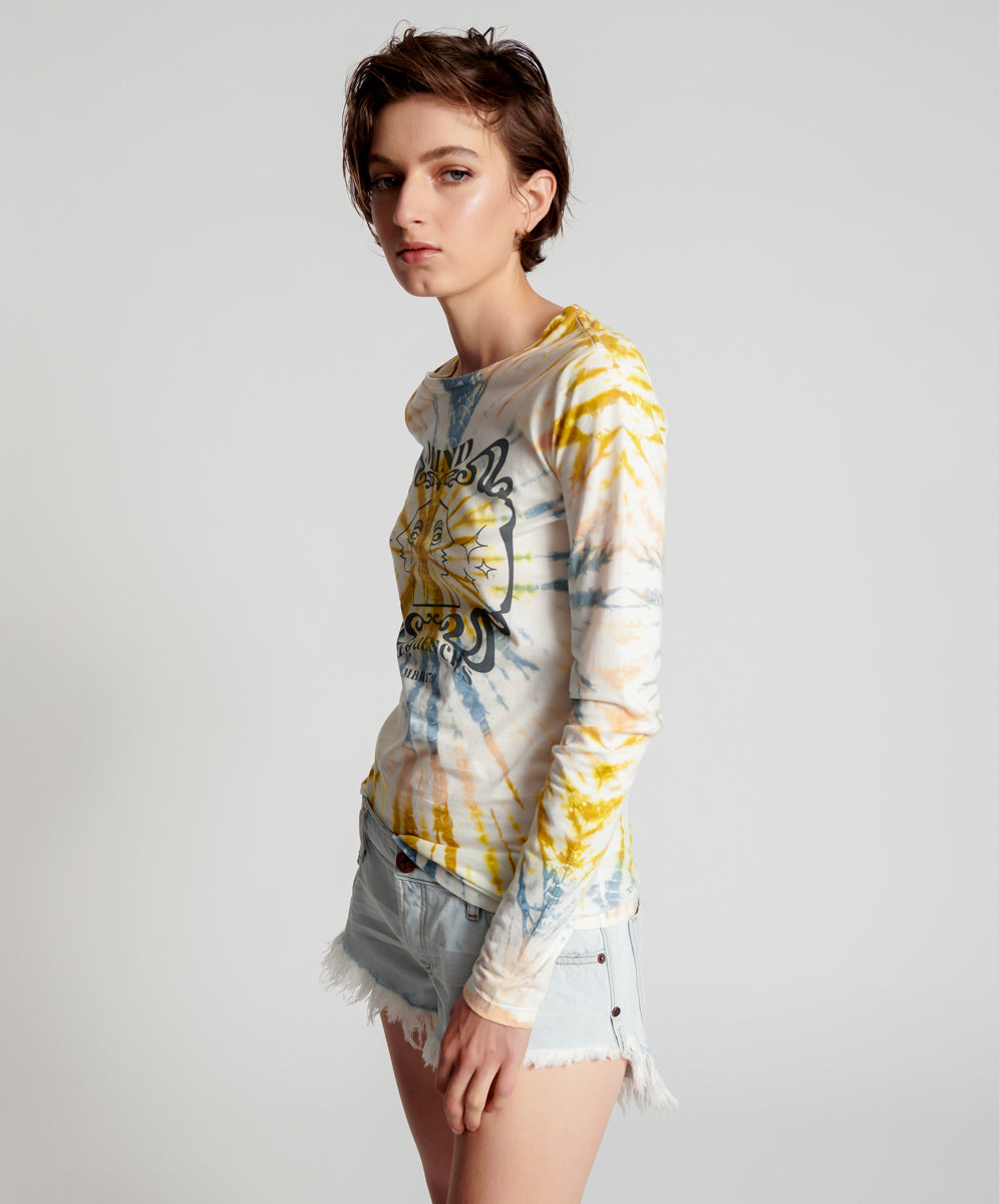 Products MOBLACK MIND FREQUENCIES FITTED FERN LONGSLEEVE TE