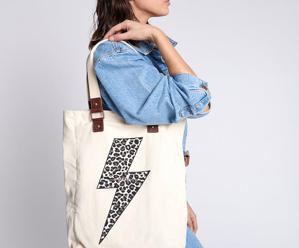 ONETEASPOON LIGHTNING TOTE BAG