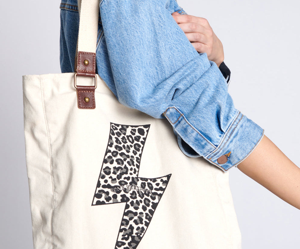 ONETEASPOON LIGHTNING TOTE BAG