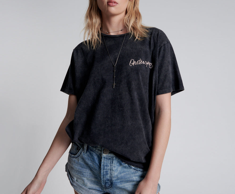 ONE TEASPOON EMBROIDERED UNISEX LOGO TEE