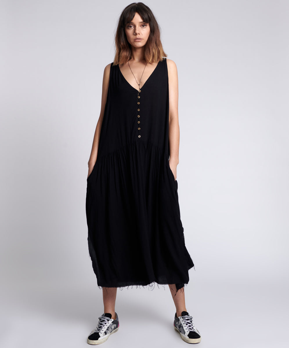 Products REBELLE NOIR DRESS