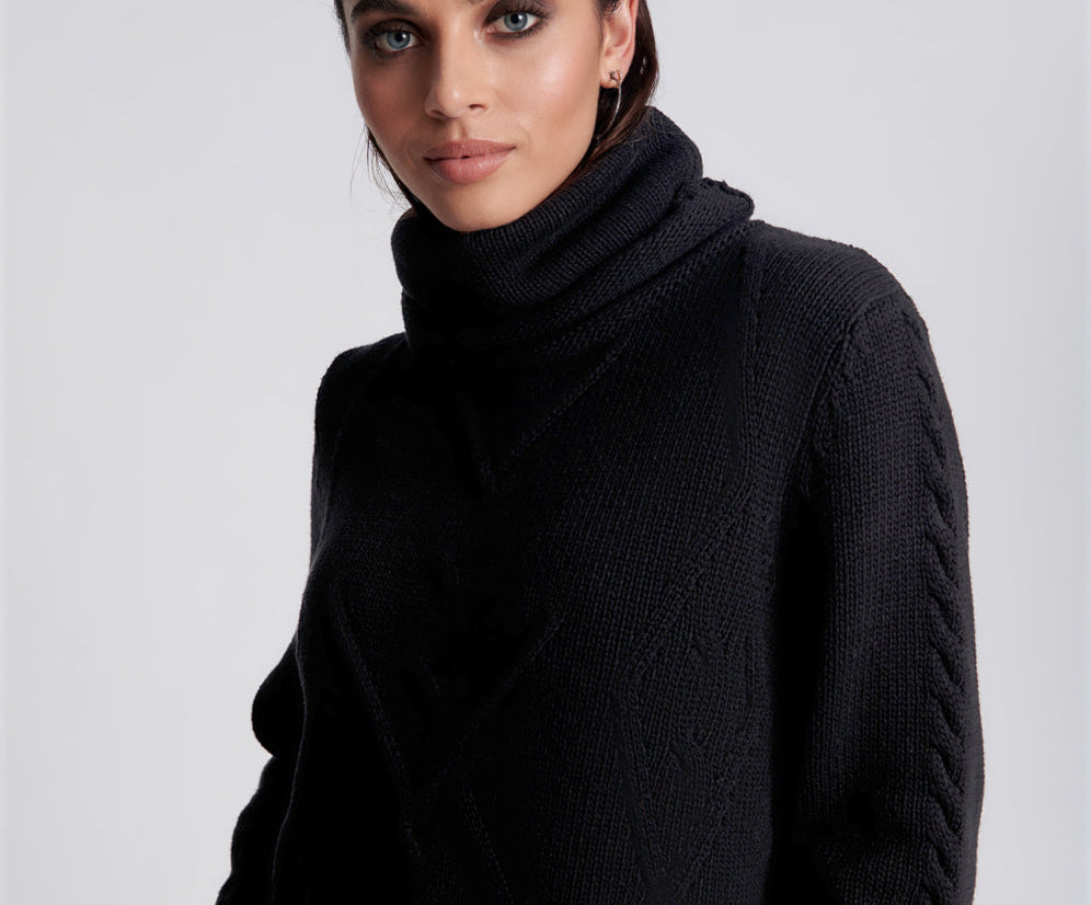 LADDERED ROLL NECK SWEATER