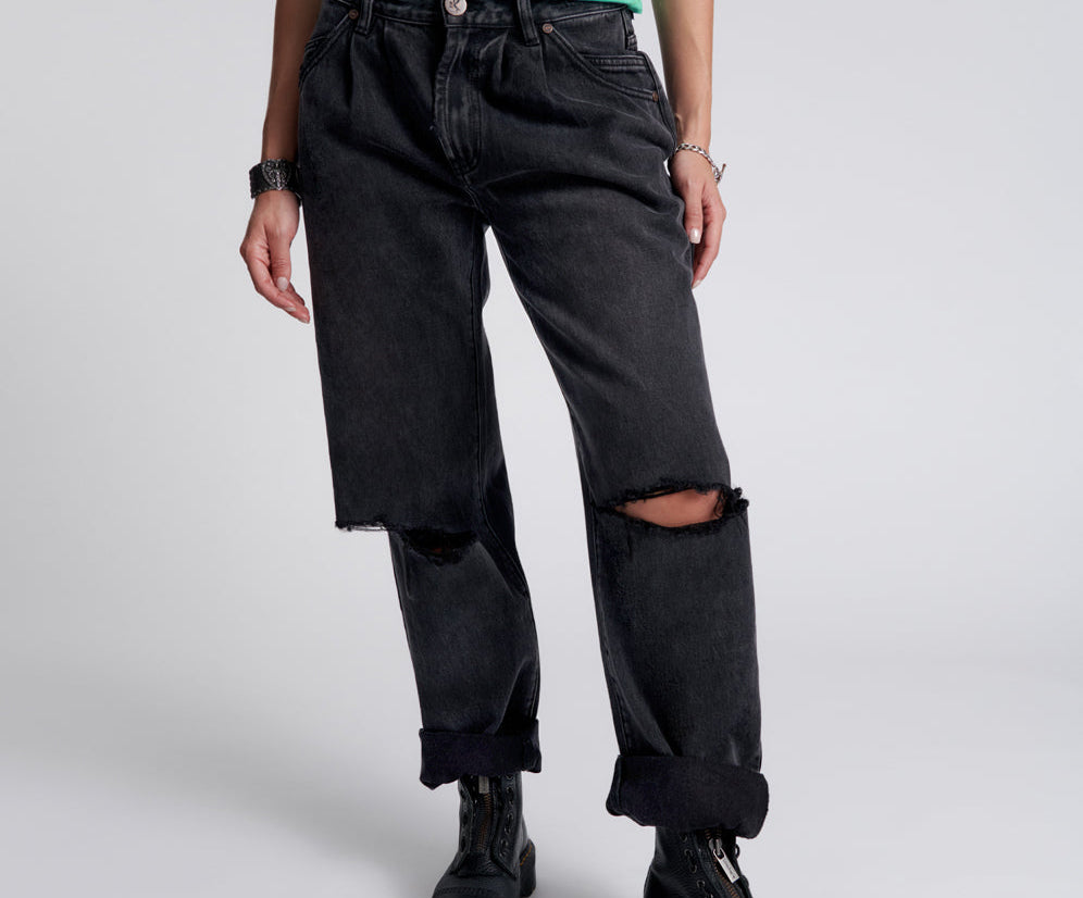 Smiths Low Waist Wide Leg Denim Jeans - Faded Black