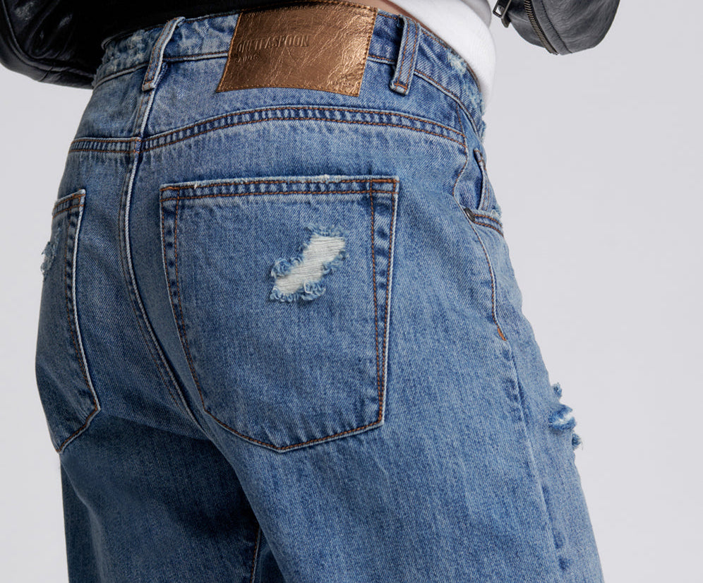 Saints Low Waist Boyfriend Denim Jeans - Johnny Blue