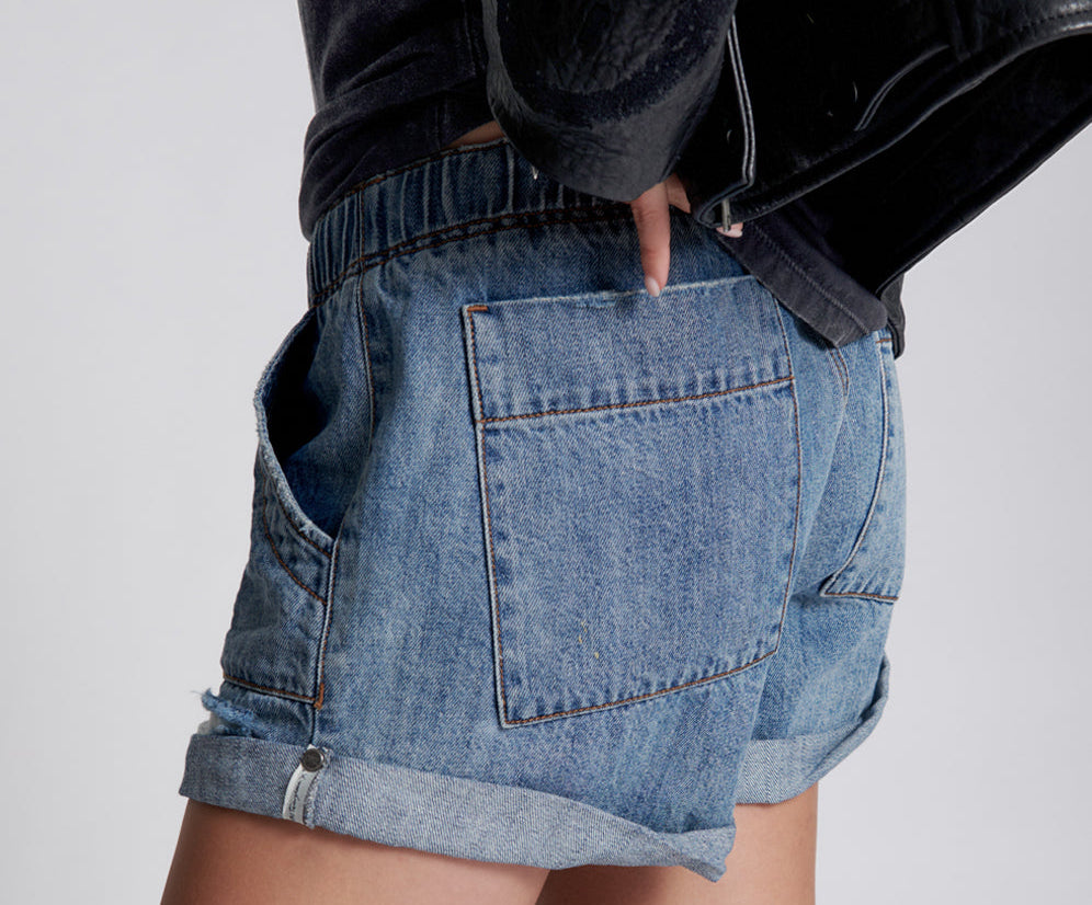 JOHNNY BLUE SHABBY BANDIT DRAWSTRING BOYFRIEND SHORTS