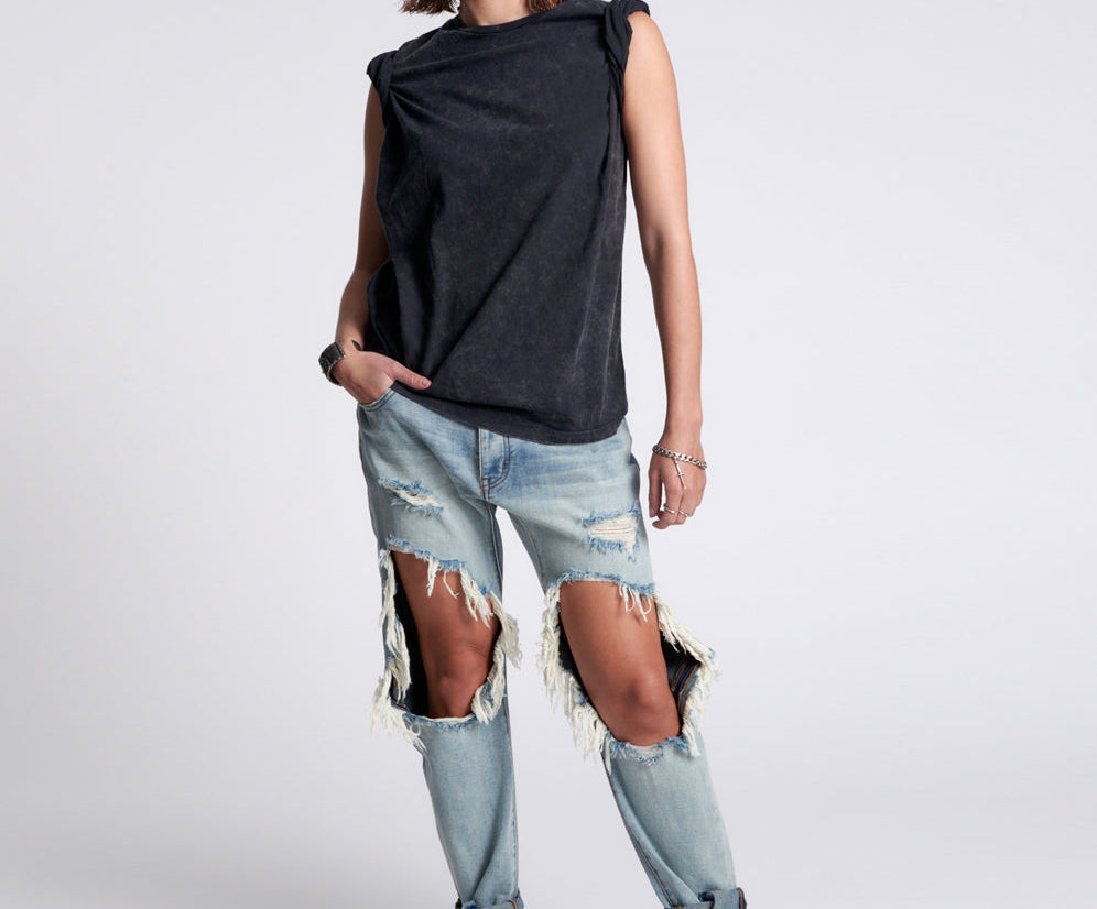 Saints Low Waist Boyfriend Denim Jeans - Montana