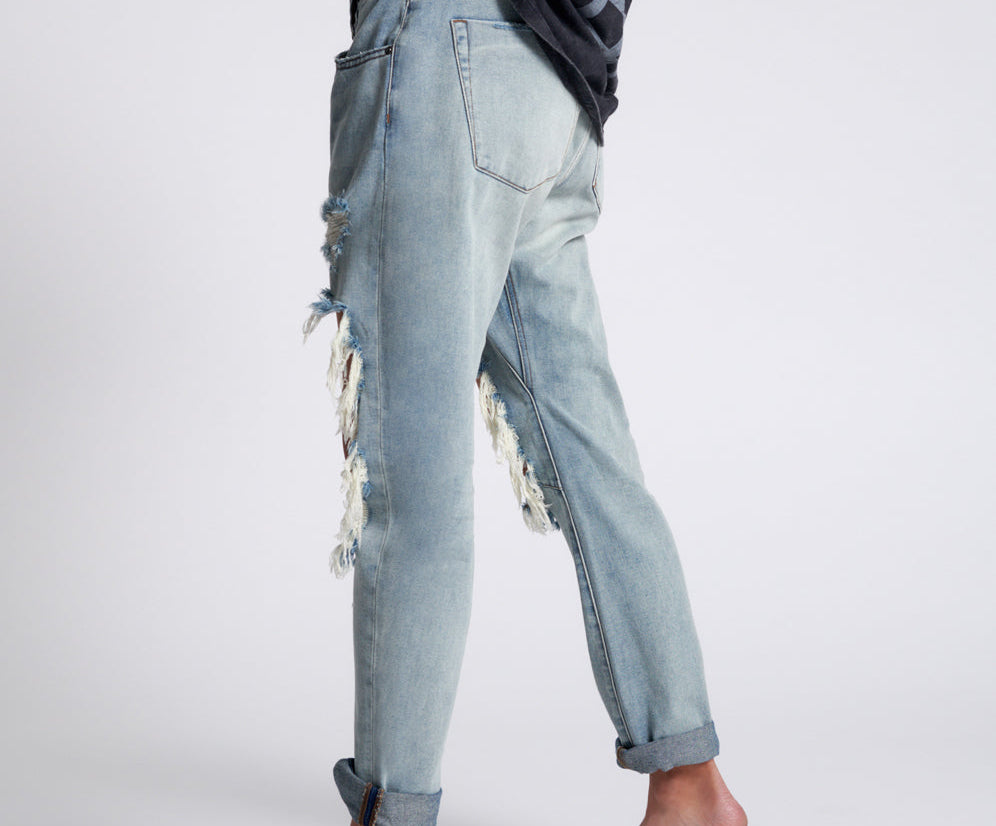 Saints Low Waist Boyfriend Denim Jeans - Montana