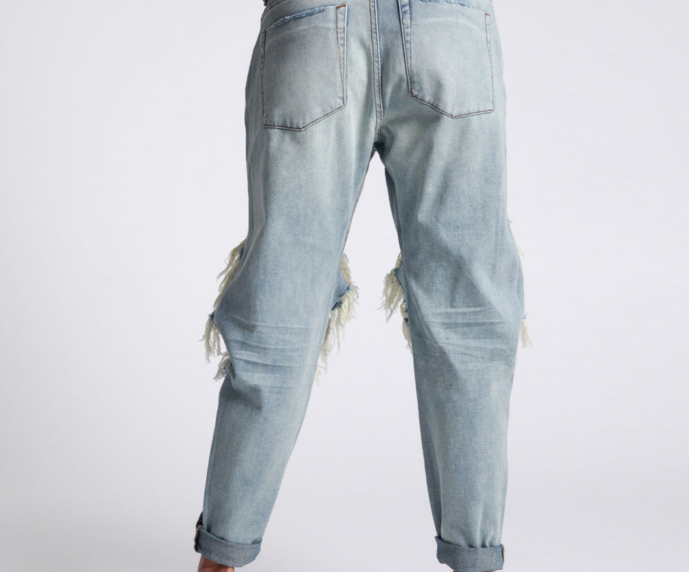 Saints Low Waist Boyfriend Denim Jeans - Montana