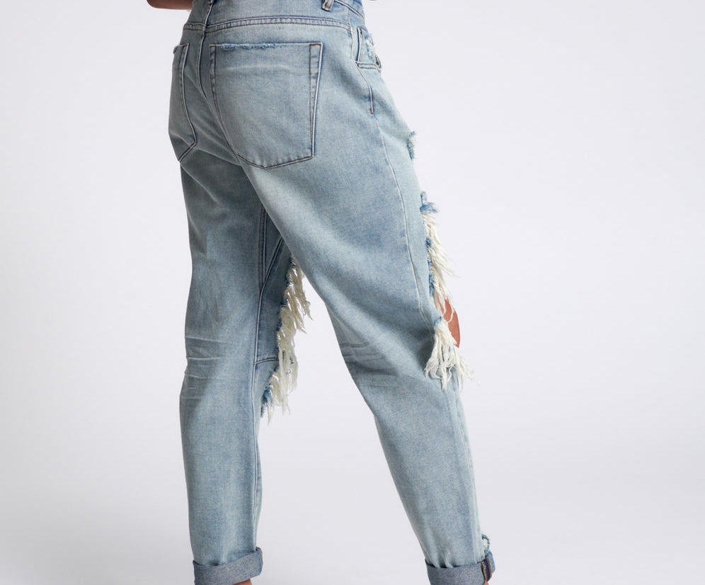 Saints Low Waist Boyfriend Denim Jeans - Montana