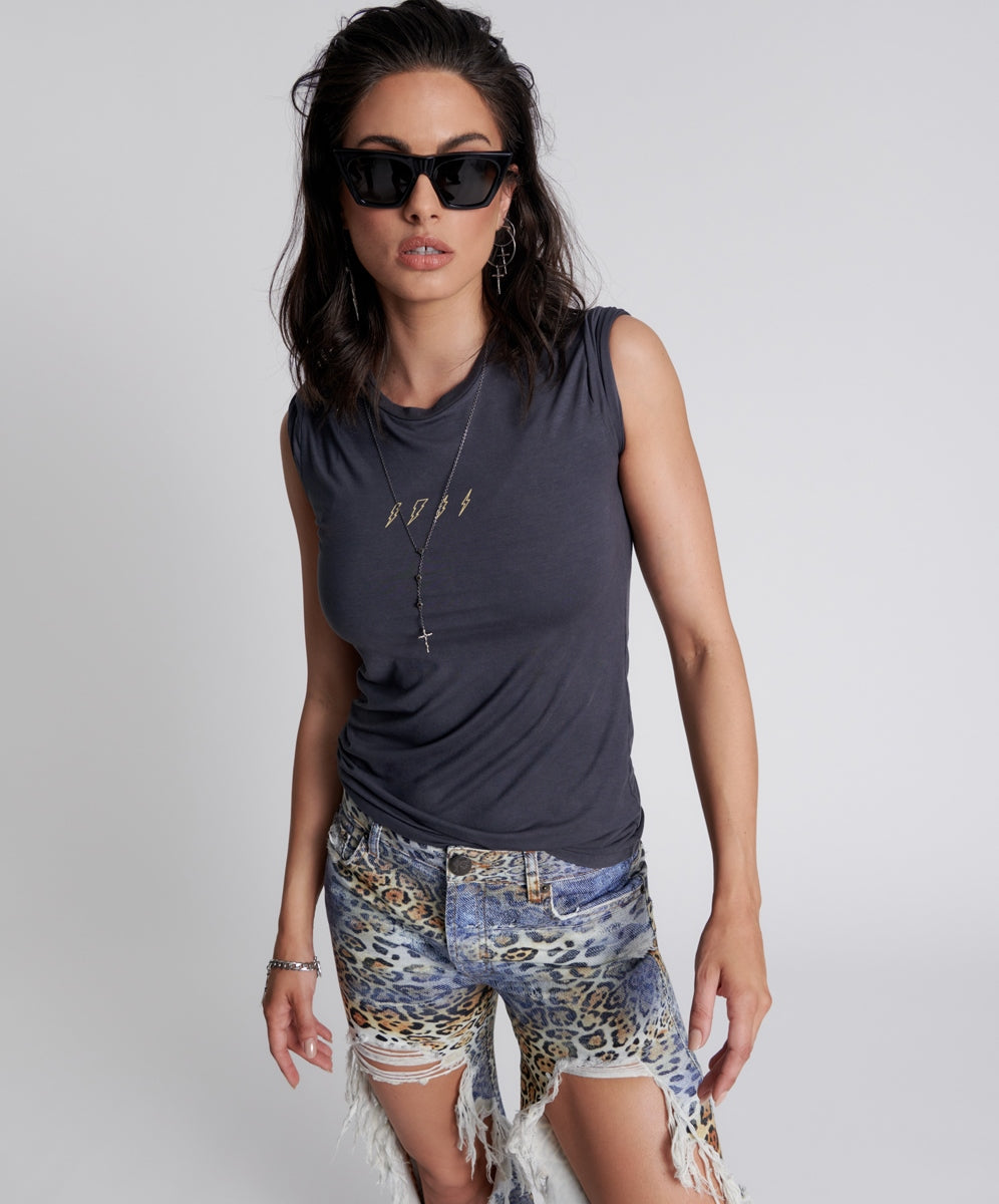Products LIGHTNING BOLT FITTED TEE