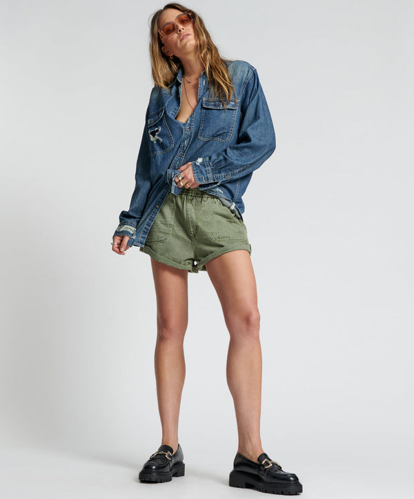 SUPER KHAKI HUNTERS MID LENGTH RELAXED SHORT