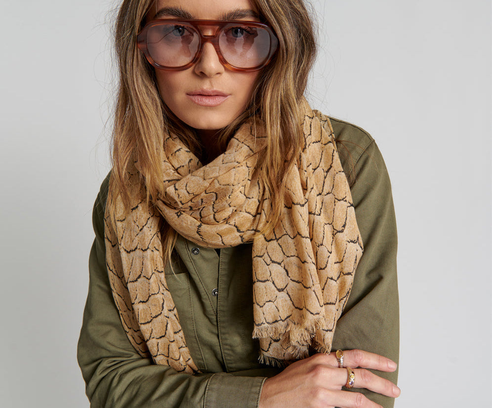 DELUSION LUXE MODAL SCARF