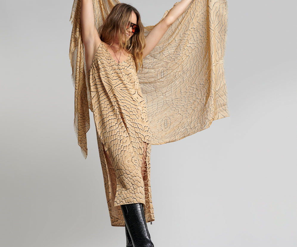 DELUSION LUXE MODAL SCARF