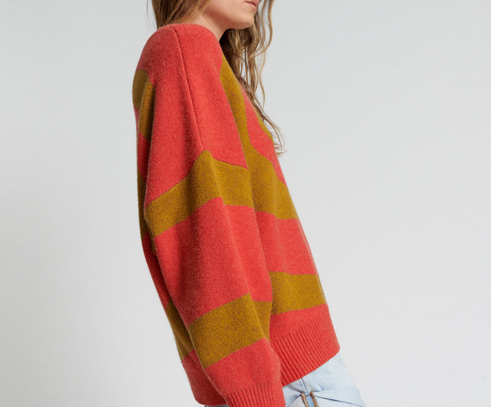 VORTEX KNIT SWEATER BROWN