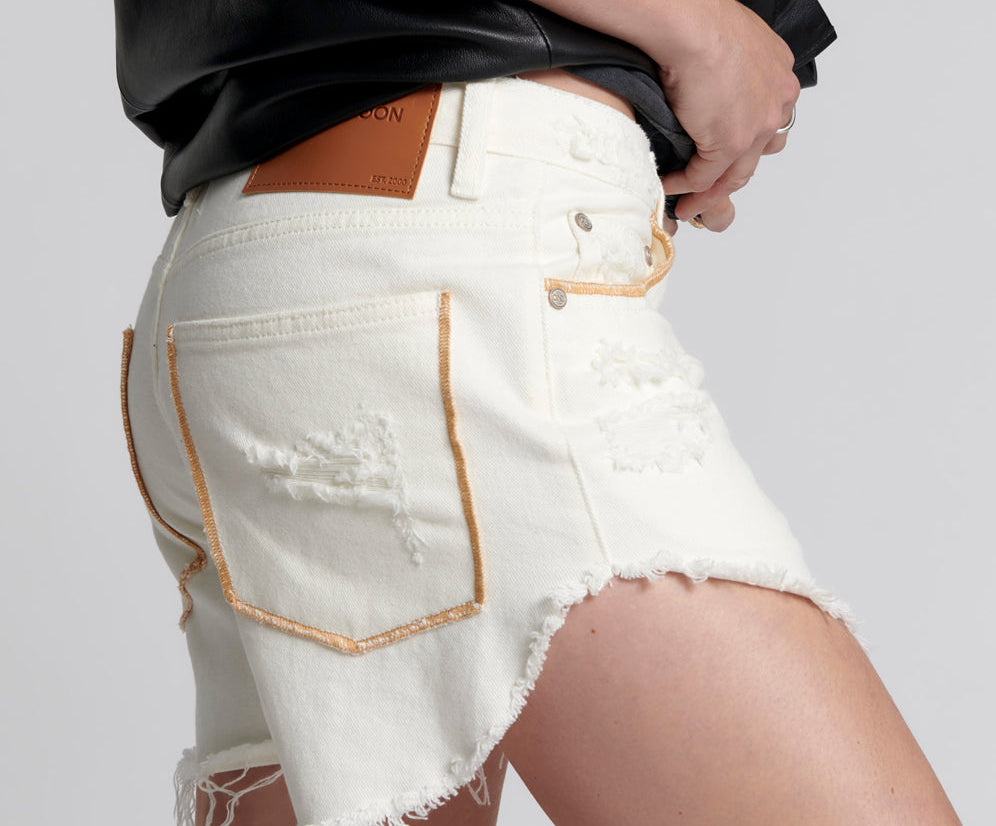 PEARL OUTLAWS MID LENGTH DENIM SHORTS