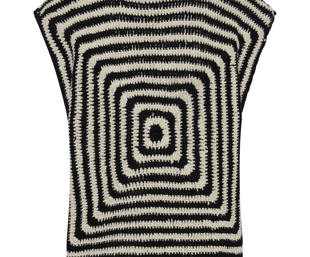 Hypnotized Hand Crochet Tank - Black White