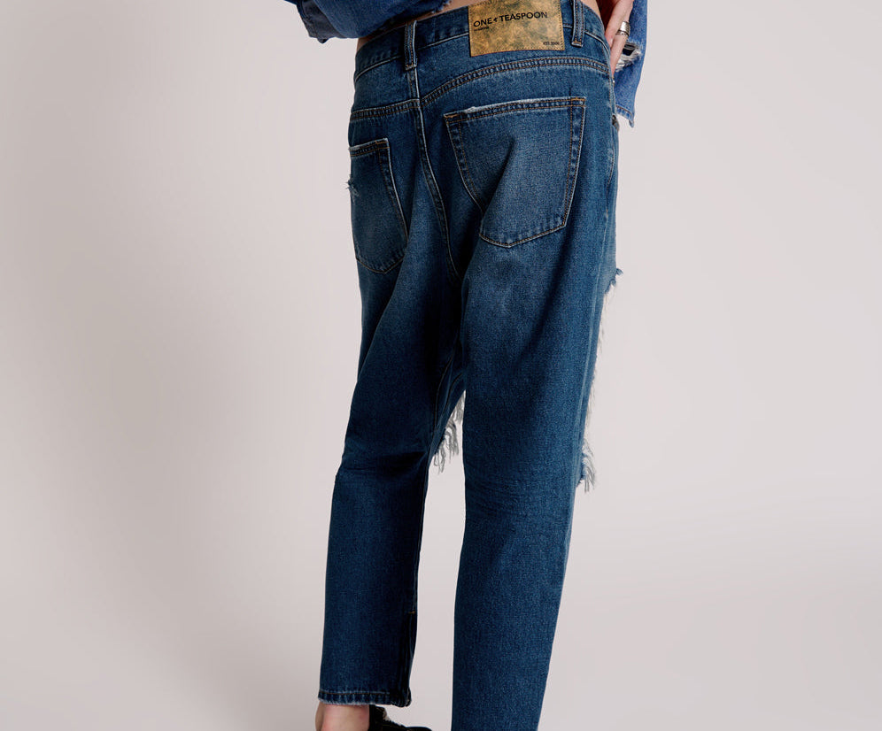 Kingpins Low Waist Cropped Boyfriend Denim Jeans - Bay Blue