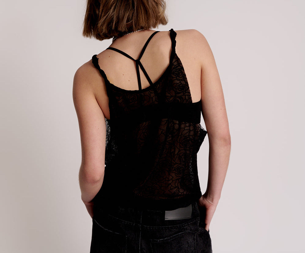 POISON ROSE TWISTED TOP