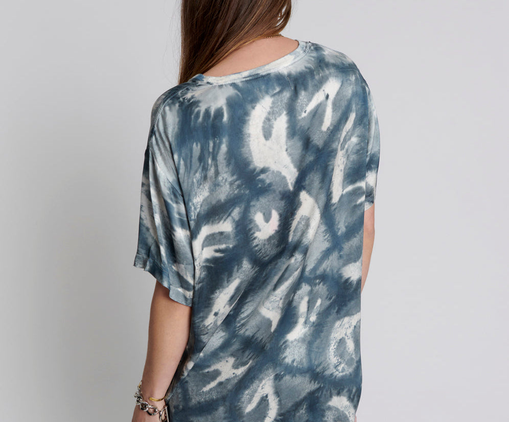 Reflection Hand Printed Satin Tee - Black