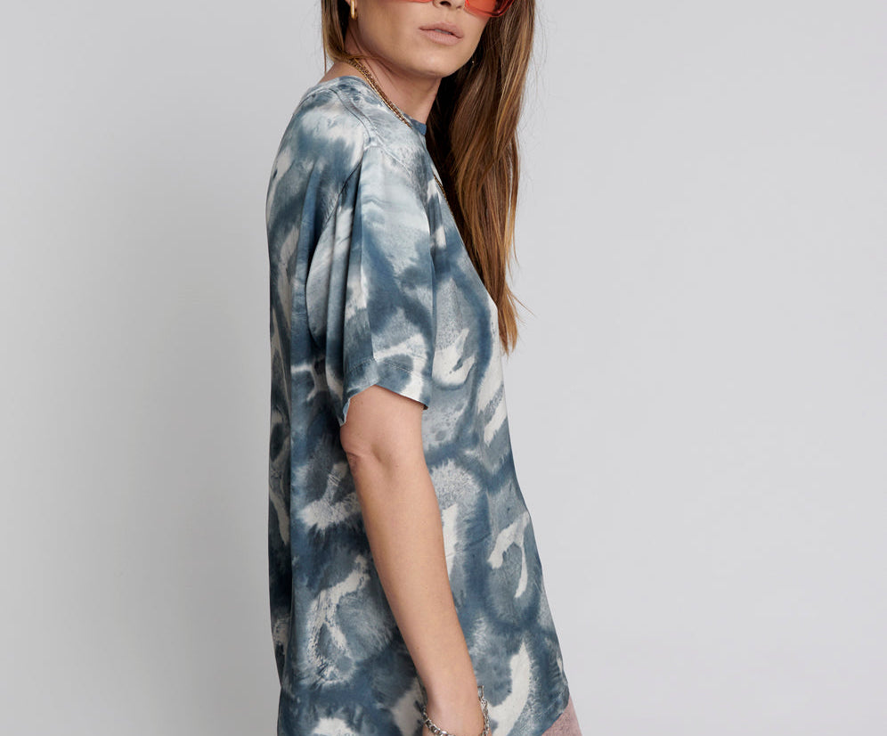 Reflection Hand Printed Satin Tee - Black