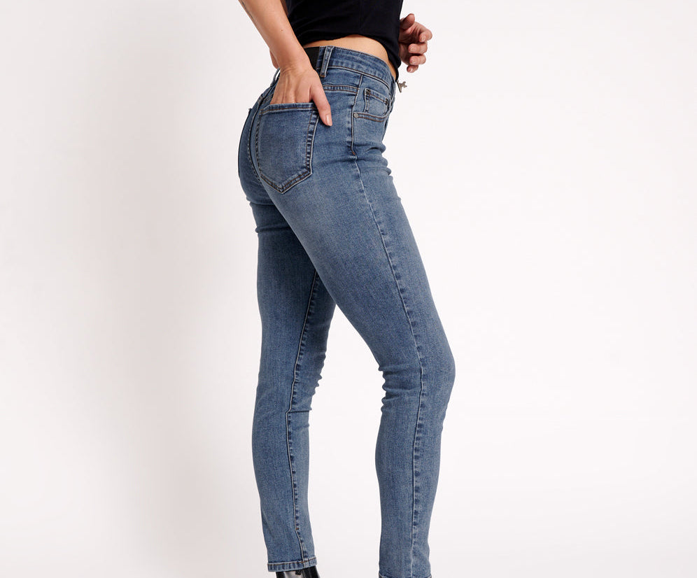 CLASSIC BLUE FREEBIRDS II HIGH WAIST SKINNY JEANS