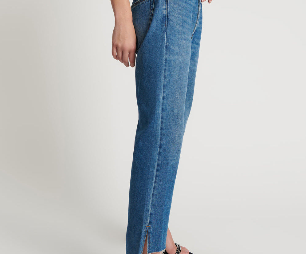 BAY BLUE HOOLIGANS MID WAIST RELAXED CROPPED JEANS