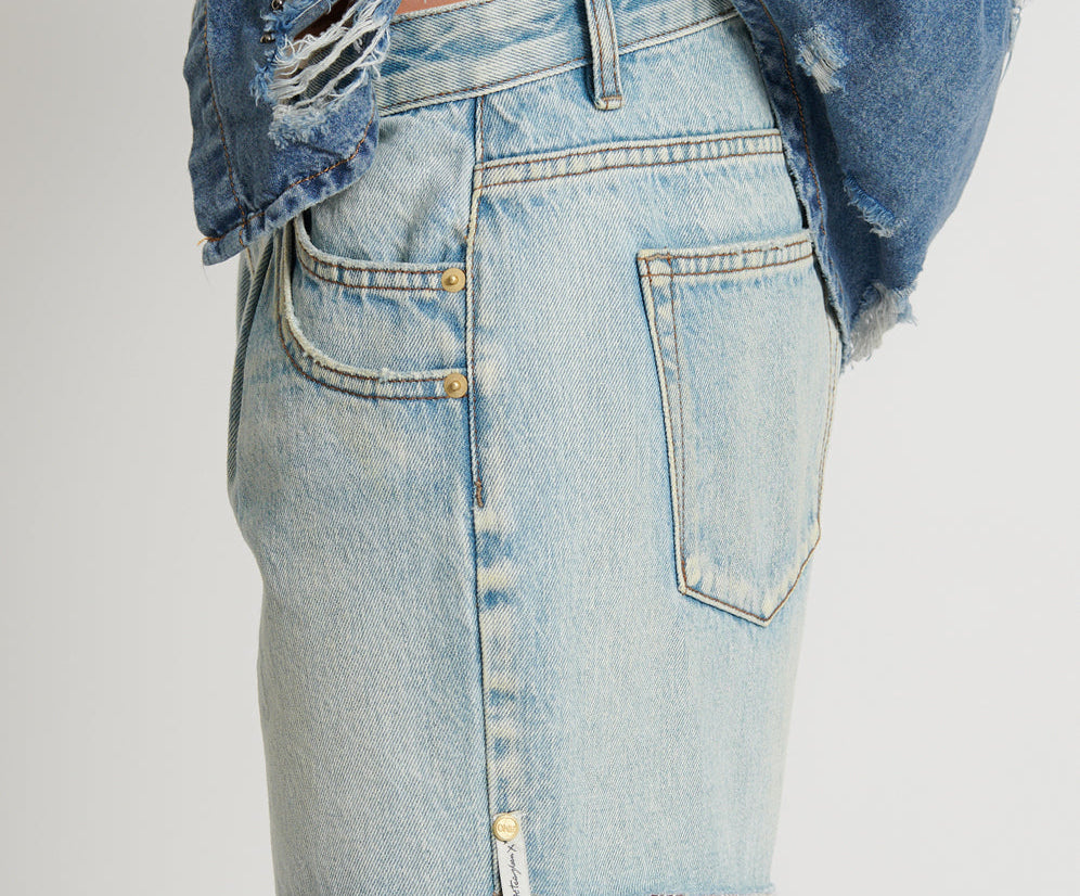 Shakers Low Waist Super Relaxed Denim Shorts - Kansas Blue
