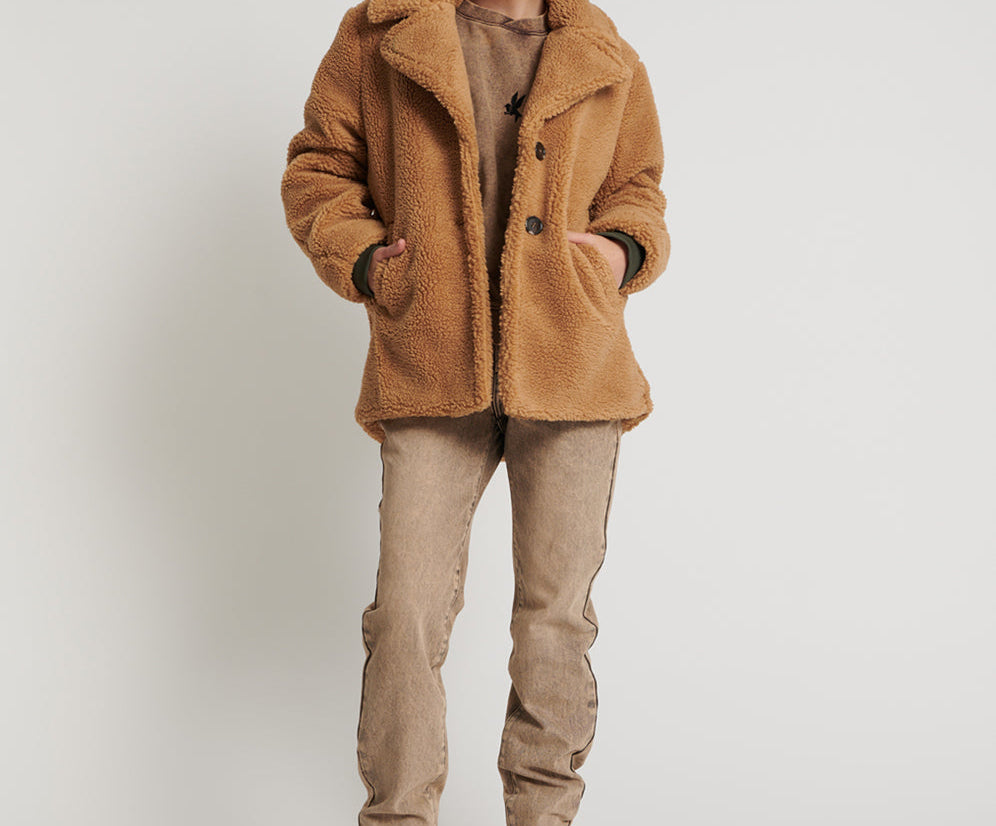 TAN TEDDY COAT