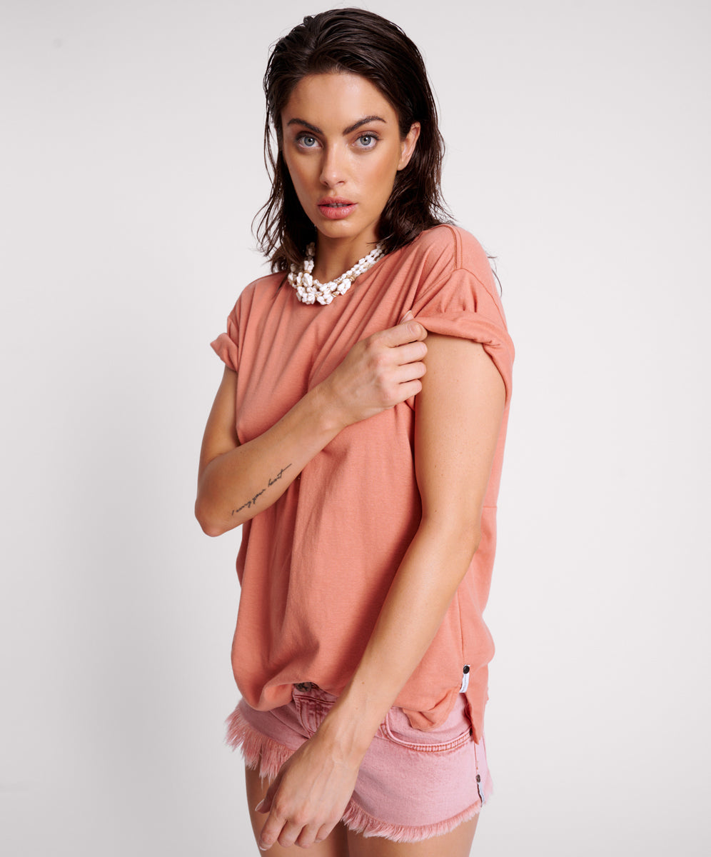 Products TERRACOTTA LUCKY 8 BOYFRIEND TEE