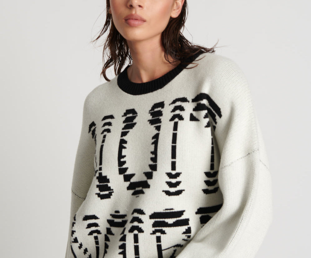 Nuit Noire Batwing Sweater - Cream