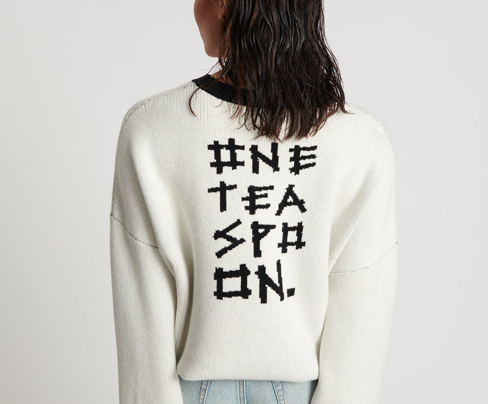 Nuit Noire Batwing Sweater - Cream