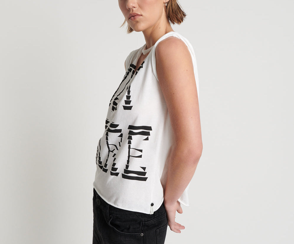 NUIT NOIRE ORGANIC DEEP V CUT OUT TEE