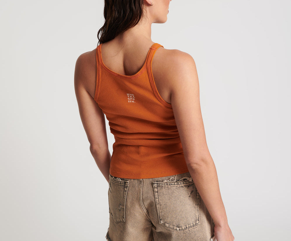 BURNT ORANGE RIBBED TANK TOP