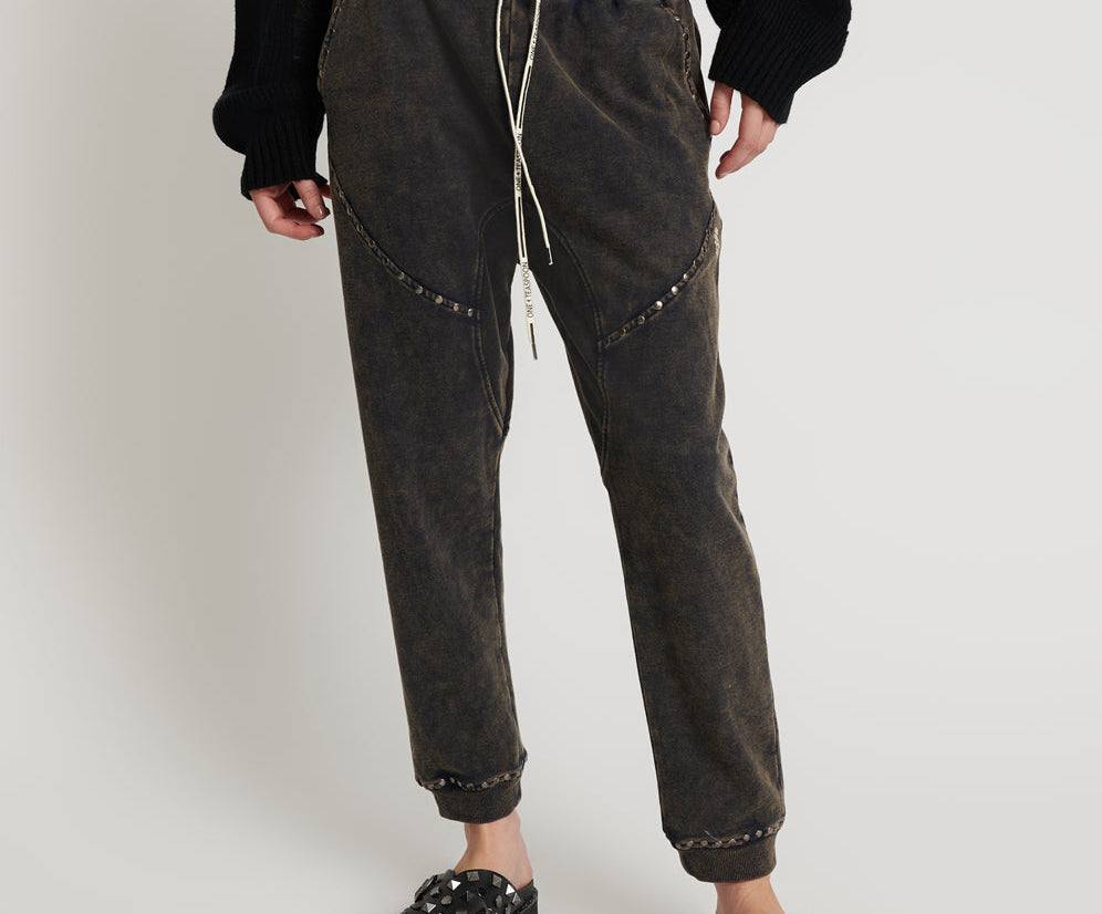 CHARCOAL STUDDED TRACKPANTS